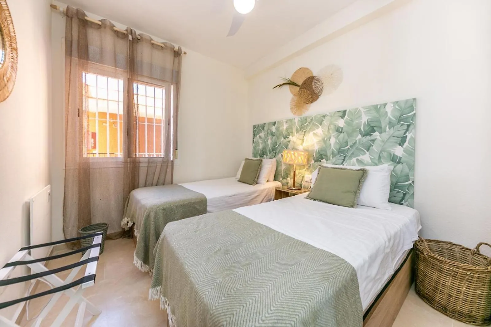 Penthouse Beach Apartment Fuengirola 0*,  España