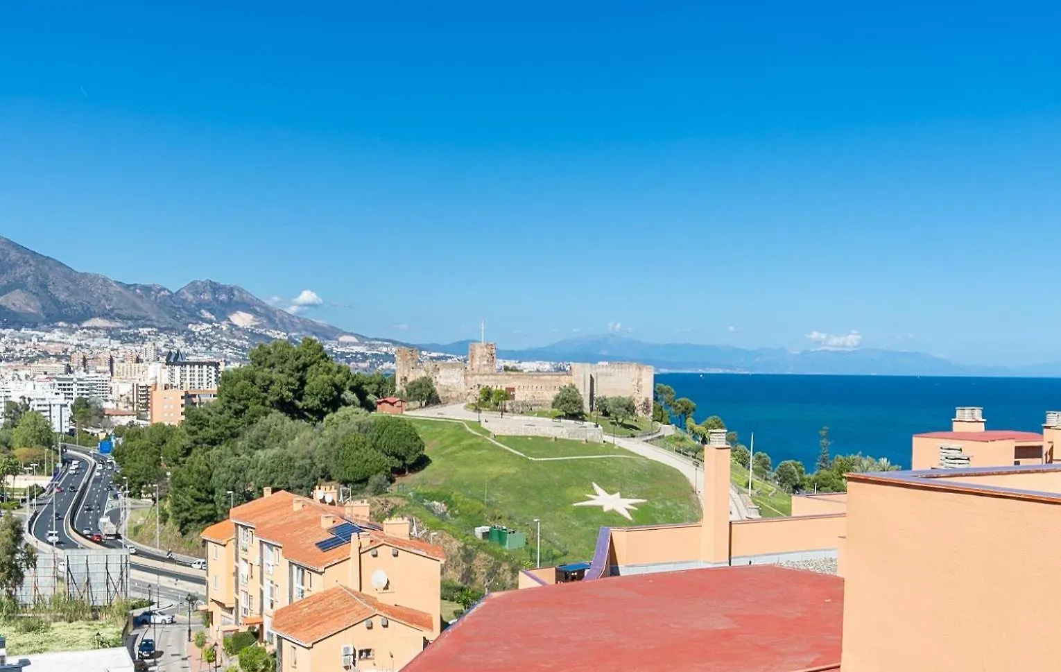 Penthouse Beach Apartment Fuengirola